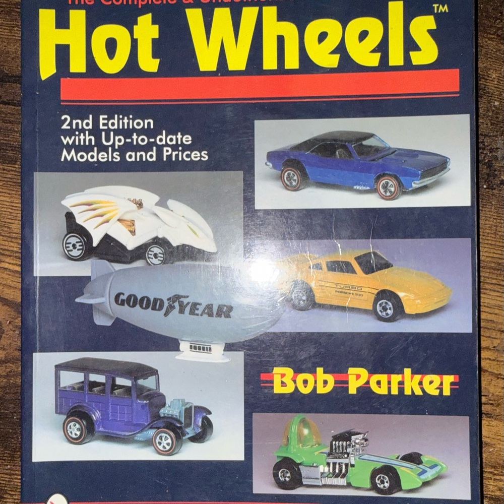Hot Wheels Collector's Guide Book 2nd Edition